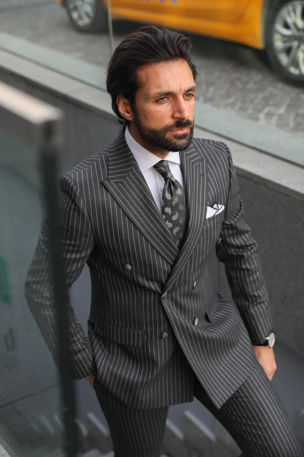 Gentian Row - MrGuild