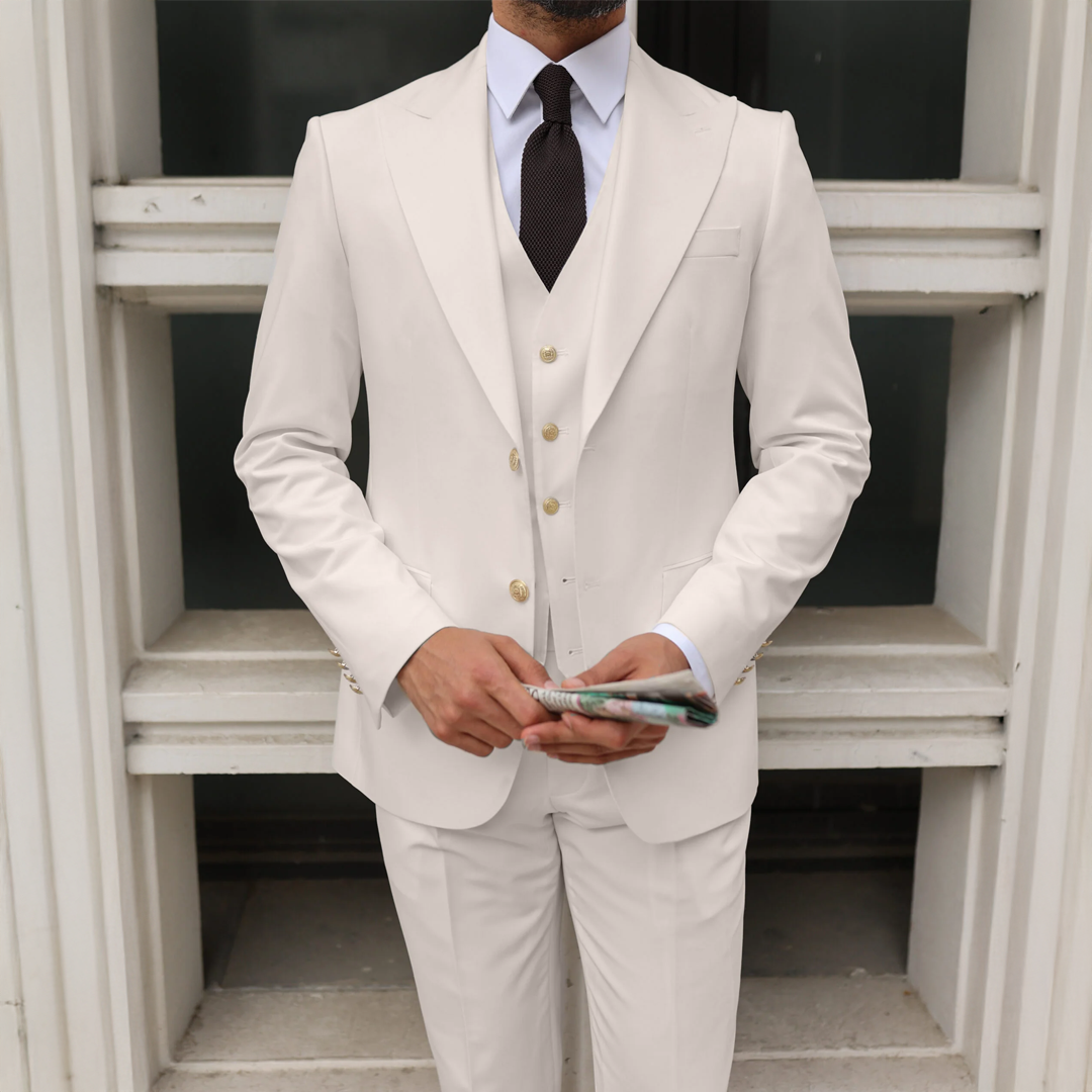 Caroline Court - MrGuild