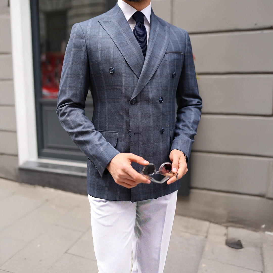 Cavaye Place - MrGuild