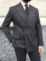 Lorne Close - MrGuild