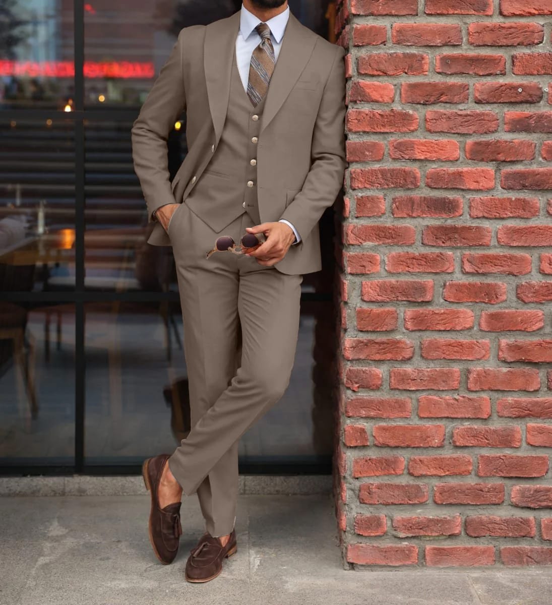 Eton College - MrGuild