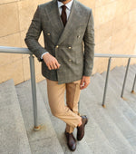 Santas Close - MrGuild