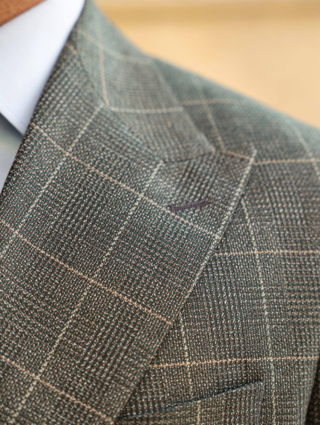 Santas Close - MrGuild