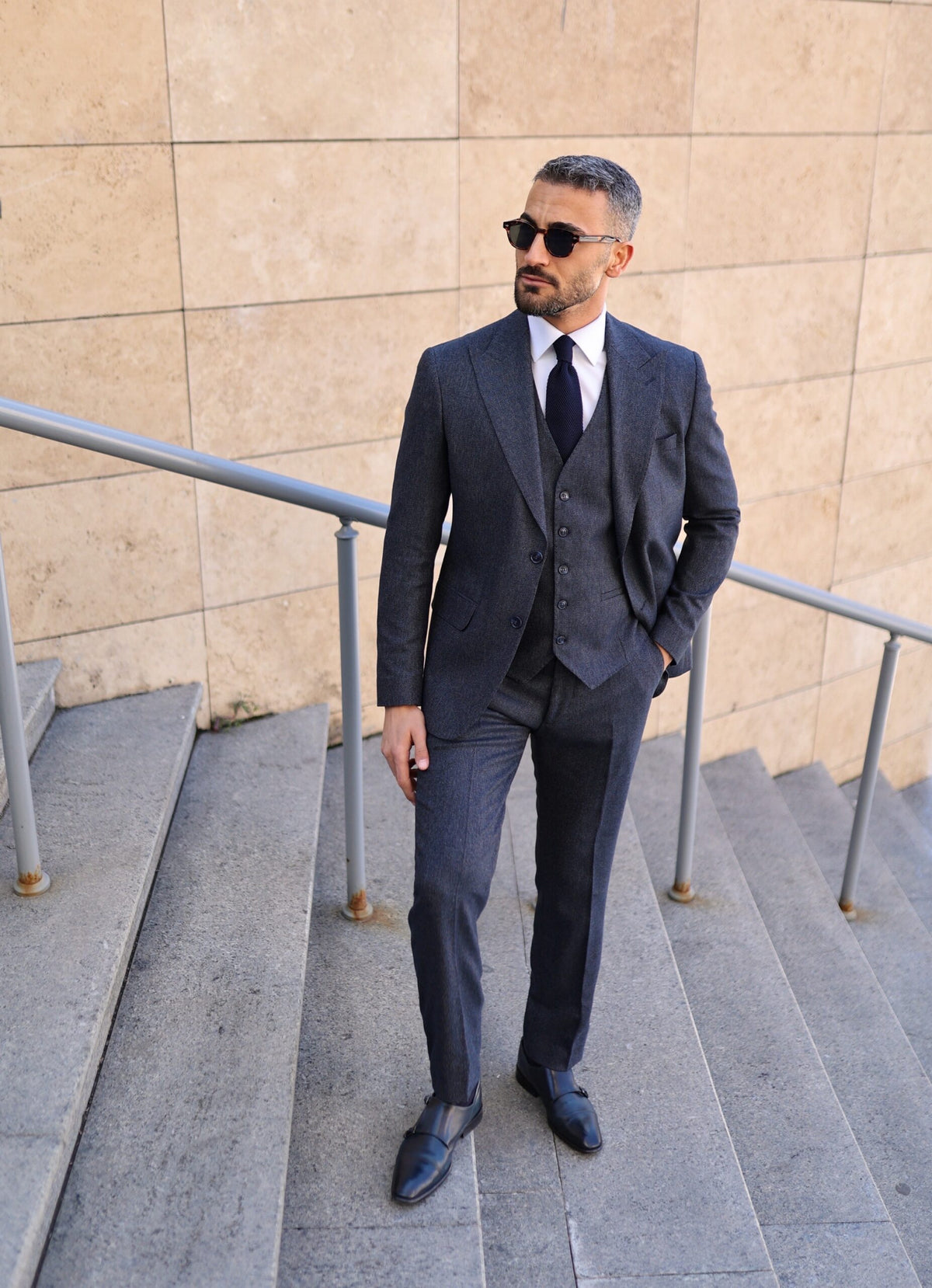 Shepard Close - MrGuild