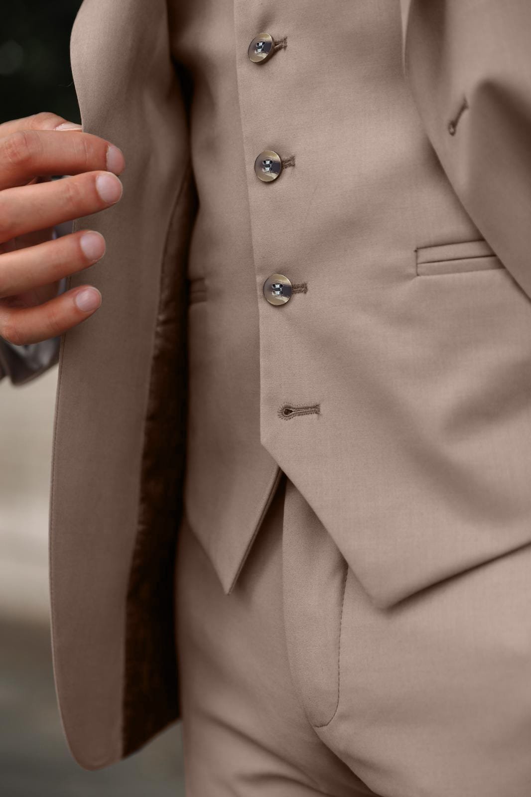 Stoneleigh Place - MrGuild