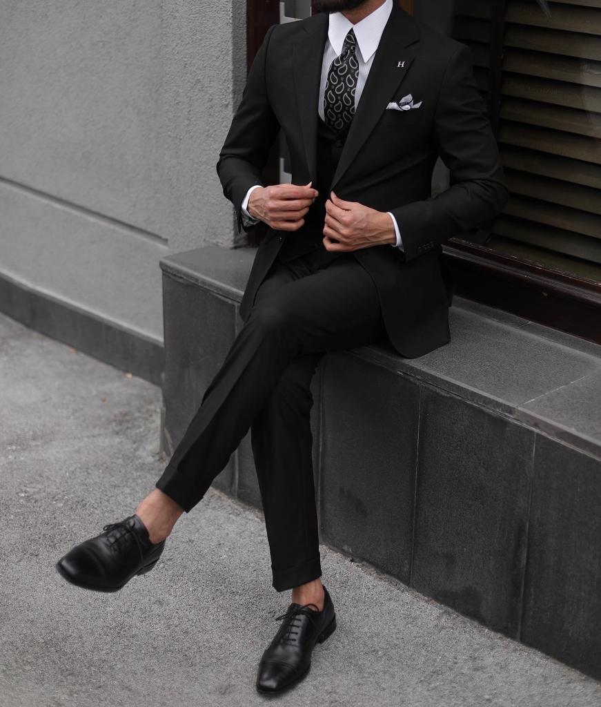 black long sleeve shirt dress Fit-and-Flare / XS Black Homecoming Dresses Style with strappy heels COLOR:Night Blue Black Satin Corset Midi