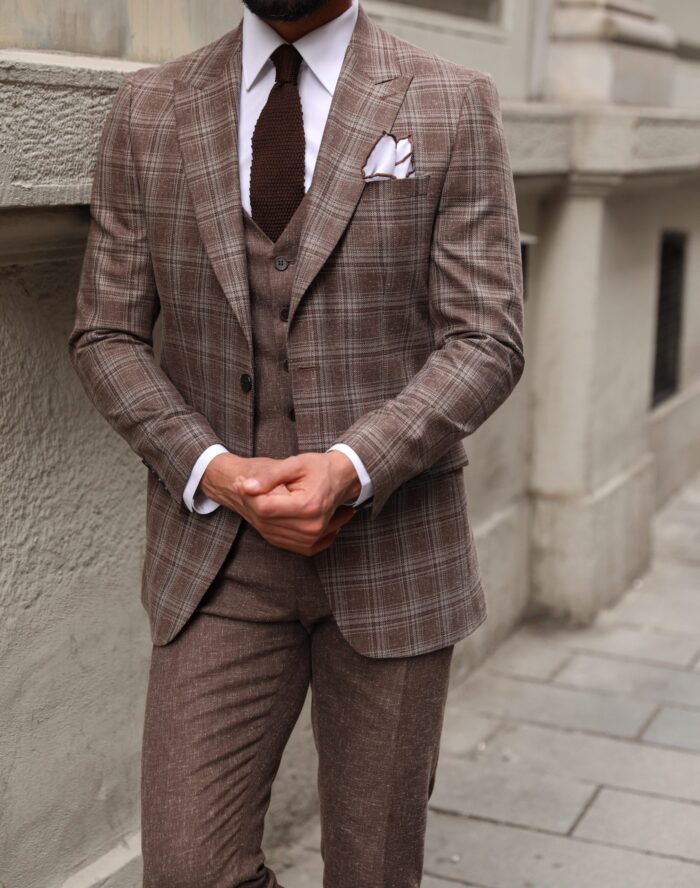 Mansion House Slim fit brown checked men’s three piece suit