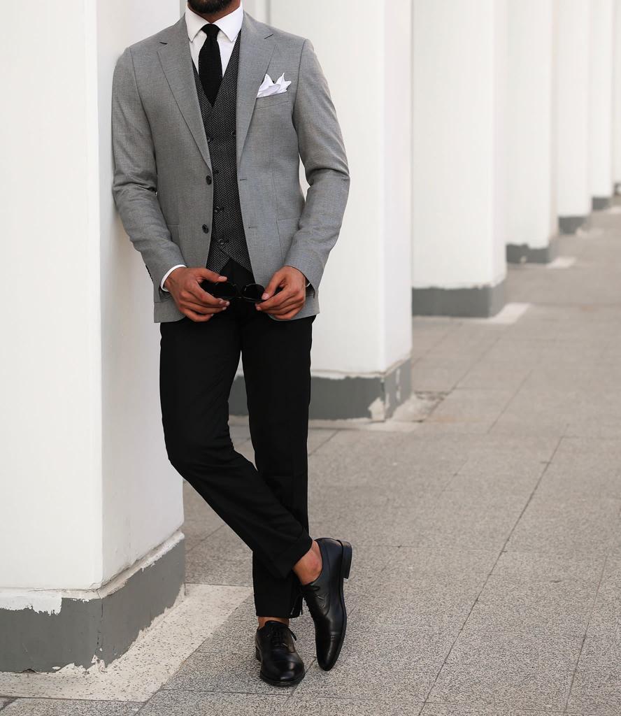 Slim Fits Light Grey Groom Tuxedos One Button Men Business Suits Party Prom  Blazer Coats Waistcoat Trousers Sets NO216