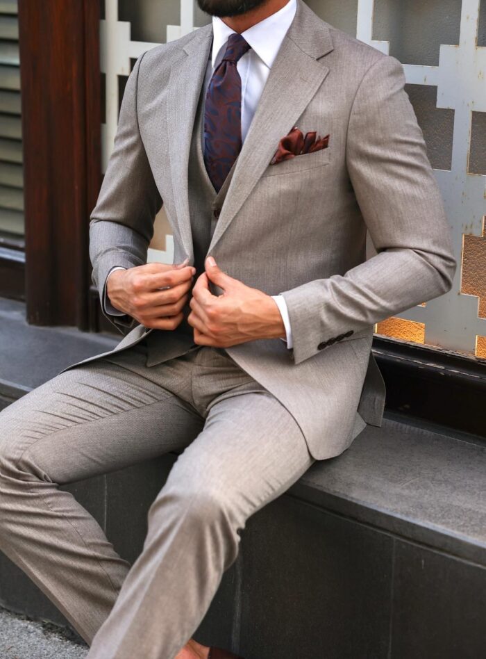 Shavers Place <p>Slim fit mocha brown men’s three piece suit</p>
