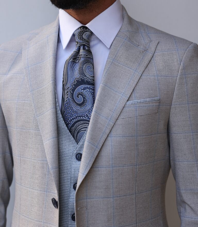 Donne Place Slim Fit Light Grey And Light Blue Chequered Mixed Three ...