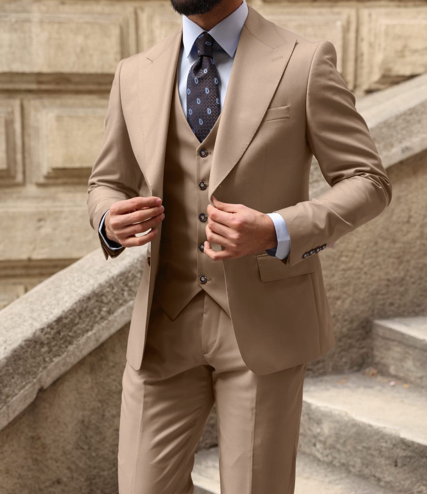 2023/02/1000128267-1852616.jpg Arbutus Street Slim fit all cream men’s three piece suit with peak lapels