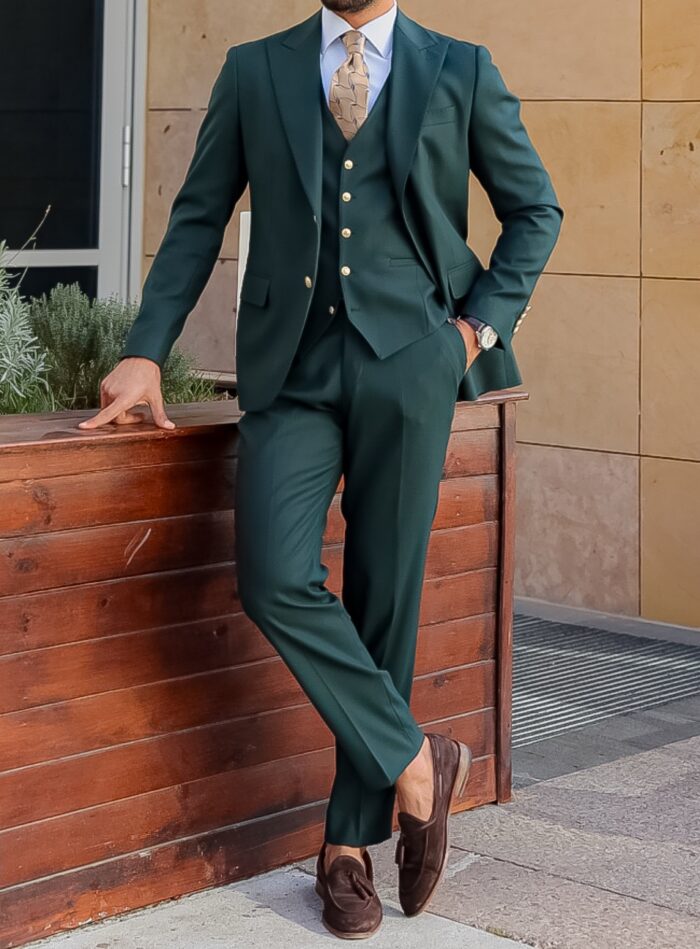 Cellars Road SLIM FIT PINE GREEN  MEN’S THREE PIECE SUIT WITH PEAK LAPELS WITH decorative gold buttons