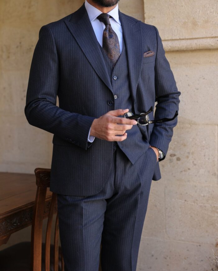 Russel Square TAILORED SLIM FIT DARK NAVY BLUE  PINSTRIPE THREE PIECES  MEN’S SUIT