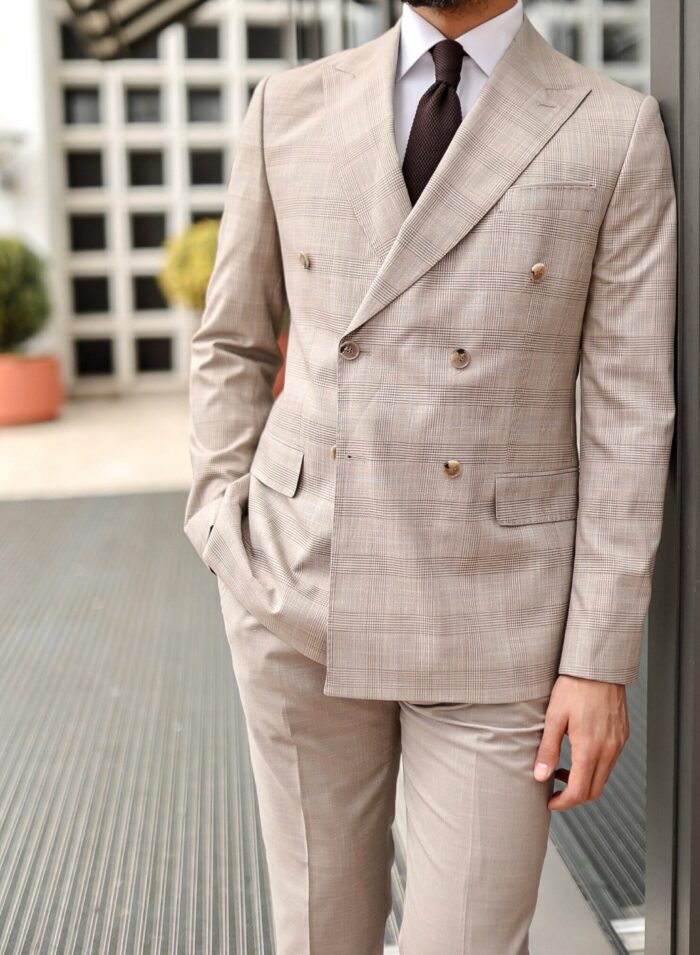 Telcon Way SLIM FIT CREAM CHECKED DOUBLE BREASTED MEN’S SUIT WITH PEAK LAPELS