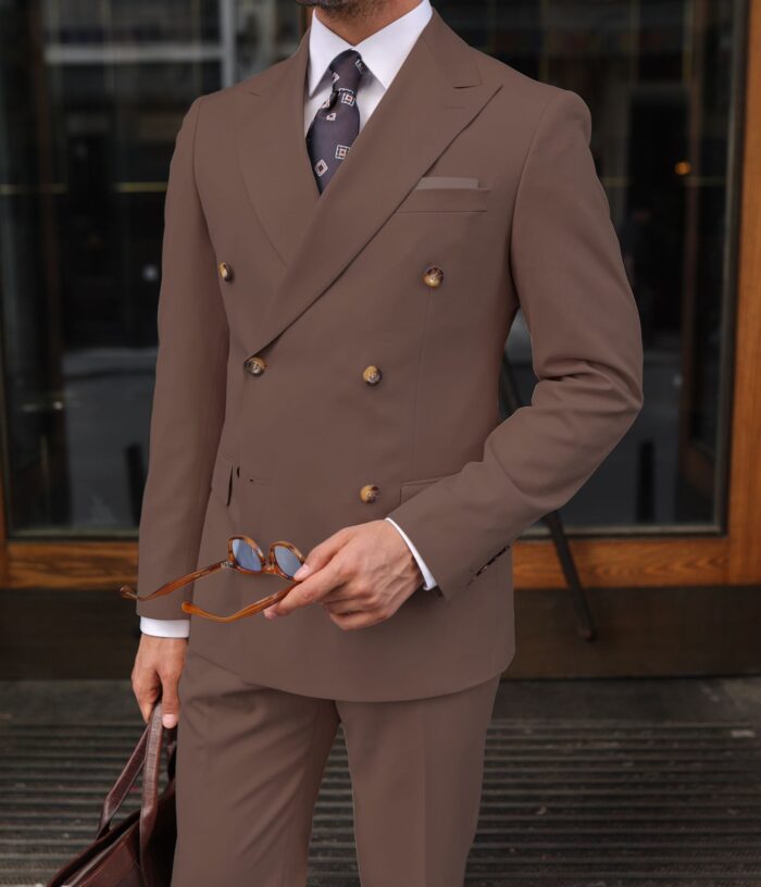 Gerrards Cross Tailored slim fit cream double breasted men's suit with peak lapels