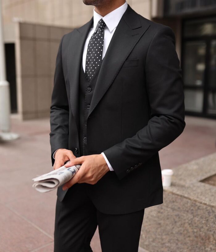 Bloure Court SLIM FIT BLACK THREE PIECE MEN’S SUIT WITH PEAK LAPELS WITH
