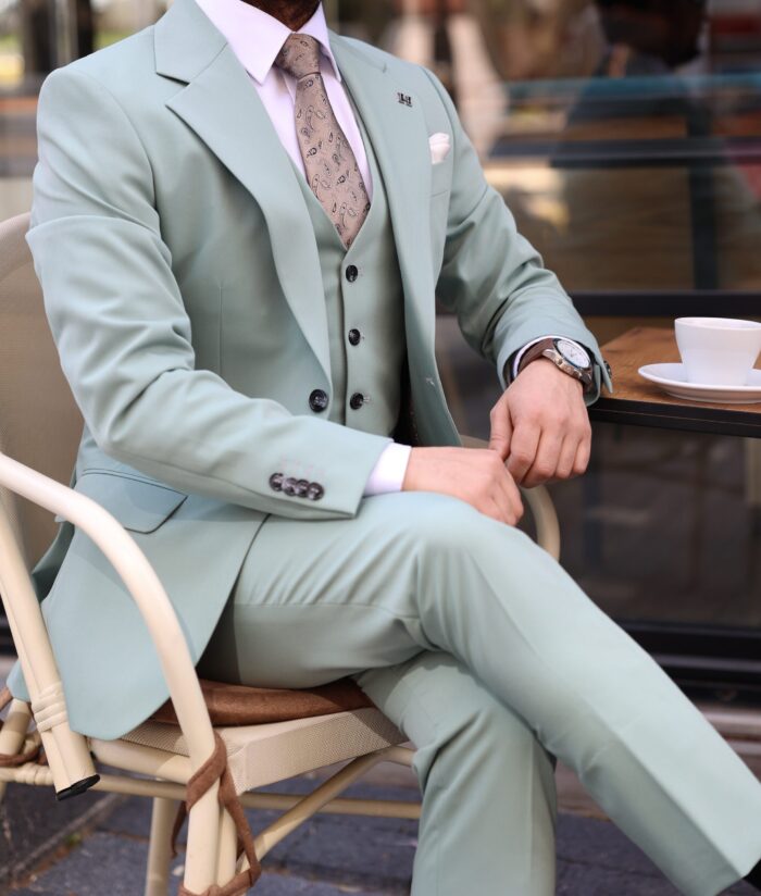 Church Gate SLIM FIT LIGHT LIME GREEN THREE PIECE MEN’S SUIT WITH SHAWL LAPELS