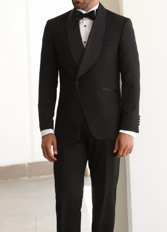 Milliner Street Slim fit all black double breasted men’s tuxedo suit with shawl lapels