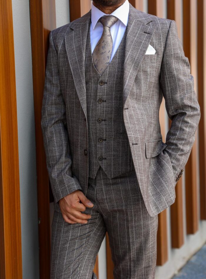 Dyott Mews SLIM FIT latte BROWN three piece MEN’S SUIT WITH NOTCH LAPELS