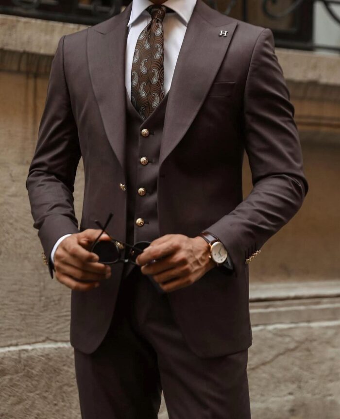 Minting Row Slim fit brown men’s three piece suit with peak lapels