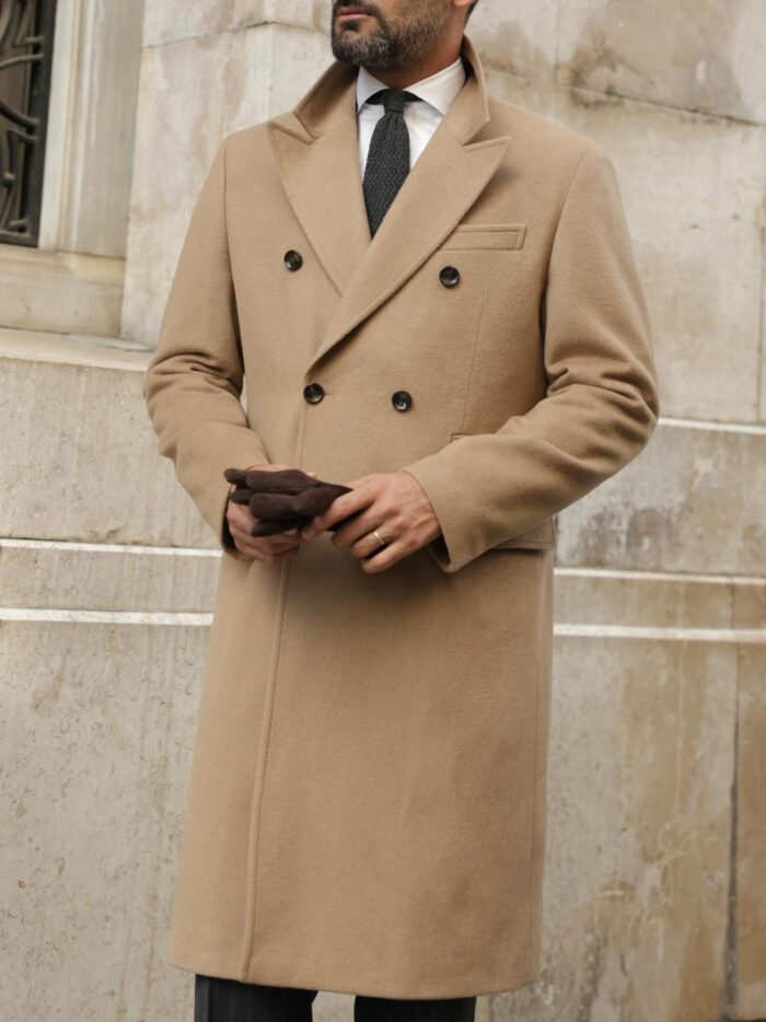 Dobins Court Men’s signature cream double breasted wool overcoat